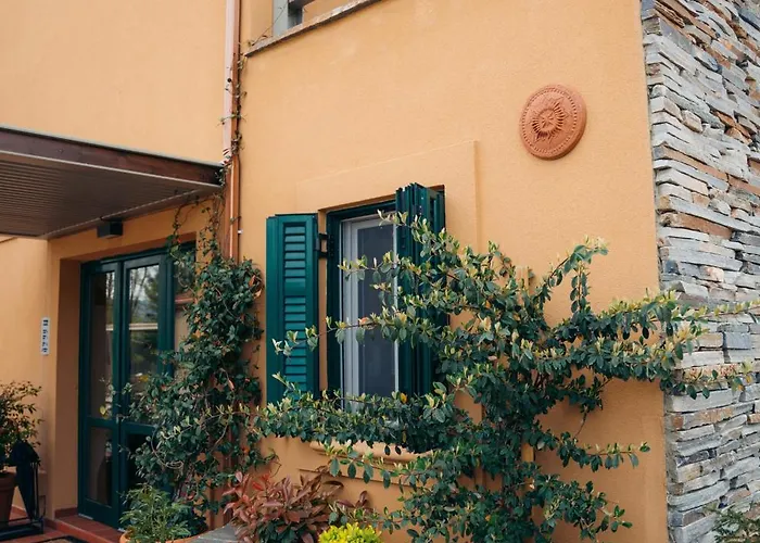 Milea Agritourism 农家乐 *